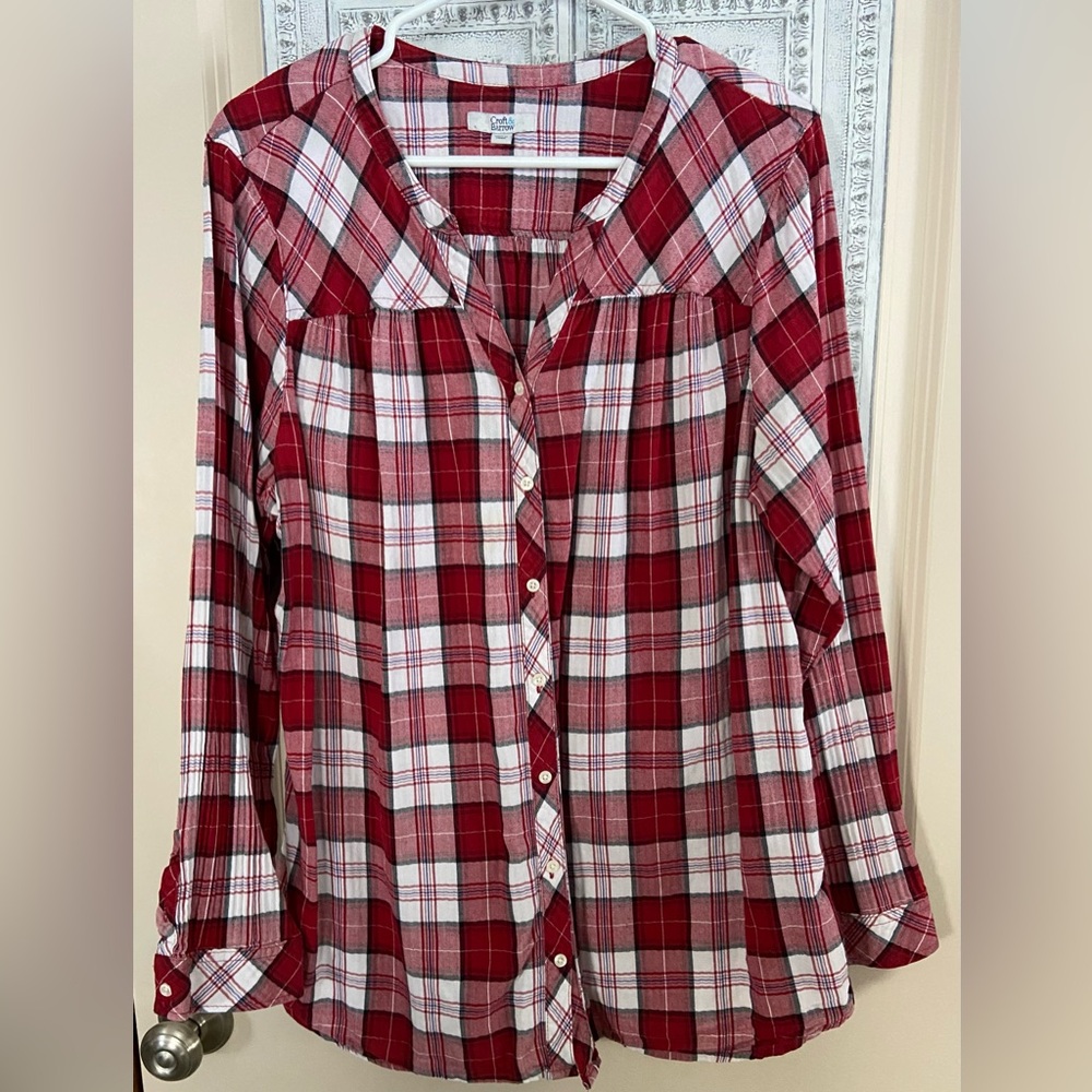 Gently Worn Croft&Barrow Sz-XXL Red Plaid Button-Up Flannel Wintertime Warm Top🎄 - Picture 4 of 16